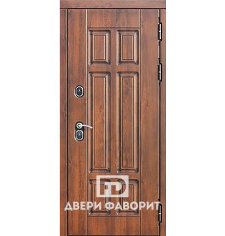 Трехконтурная металлическа дверь для квартиры